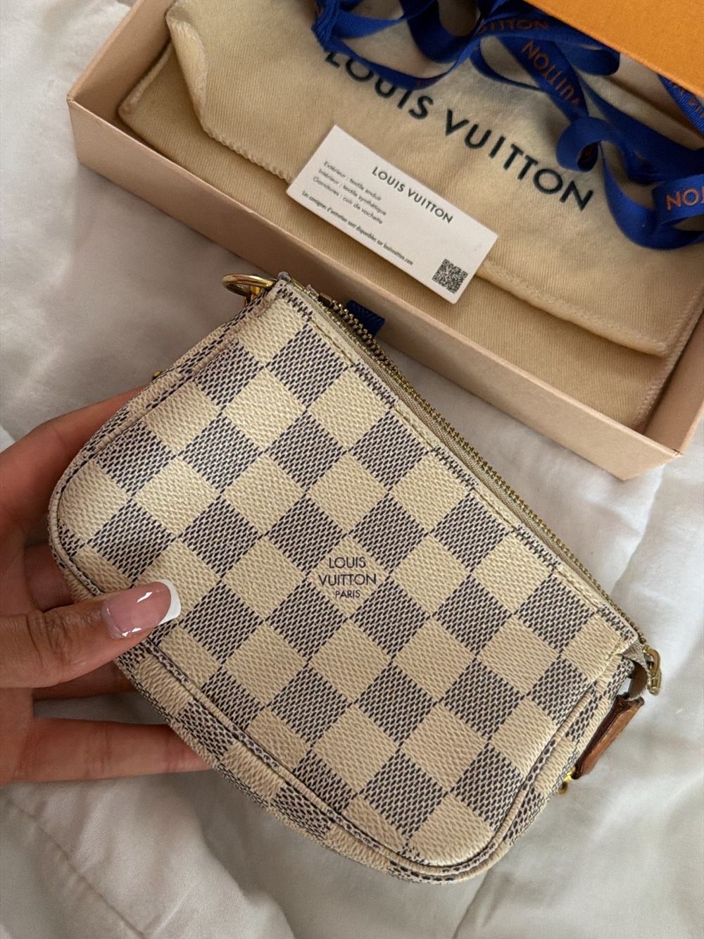 Louis Vuitton Damier Azur Mini Pochette